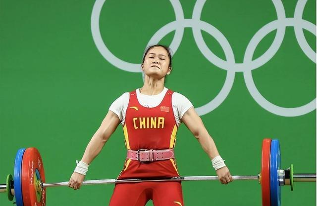 奥运冠军陈晓敏，卖掉全部金牌，辞去公职，举家移民，具体为何？(2)
