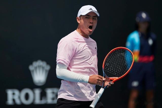 ATP达拉斯站：吴易昺三盘击败迈克尔莫，取得2018年后巡回赛首胜(1)