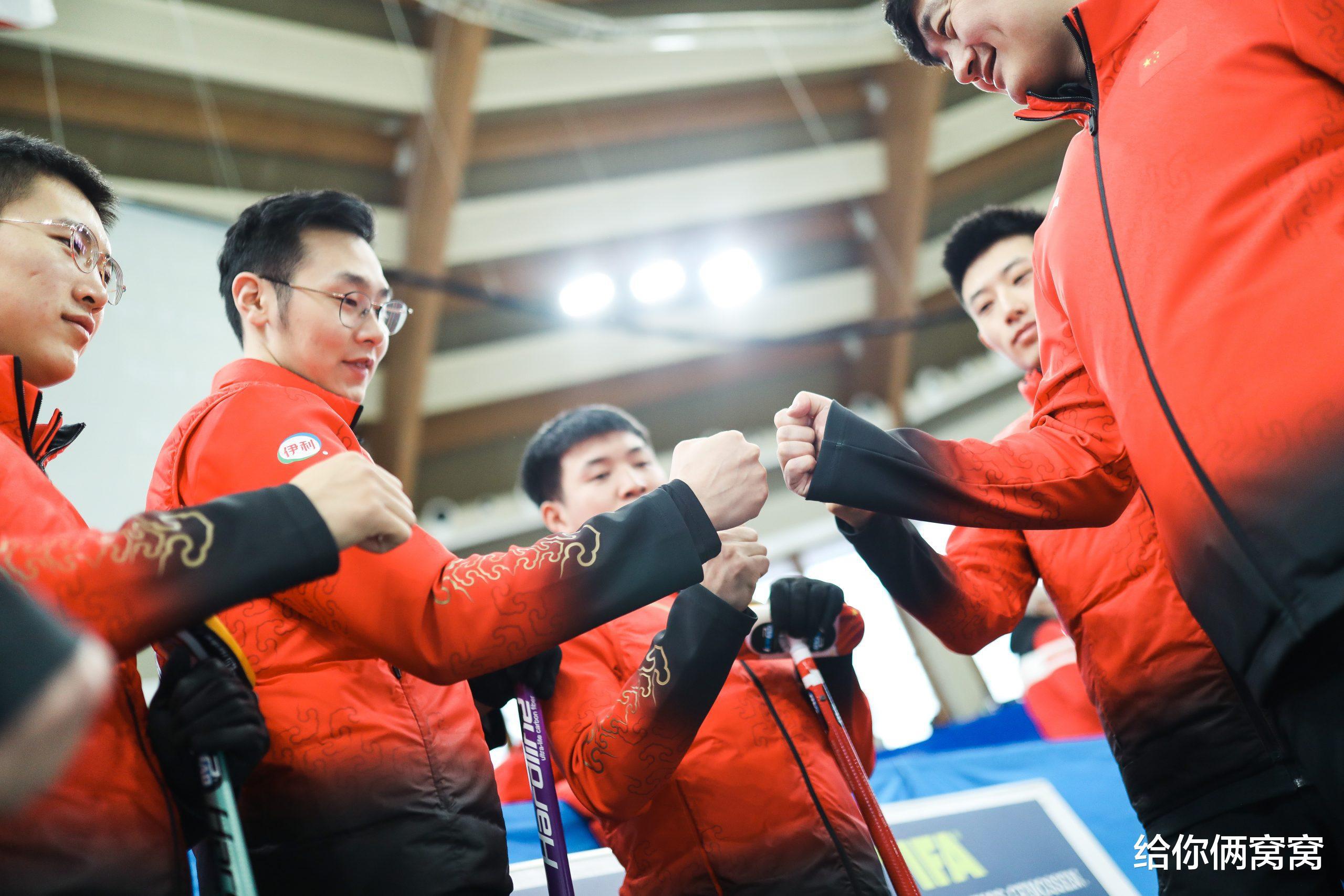 史上首金！世界冰壶联合会盛赞中国队 十二连图尽显夺冠之路(11)
