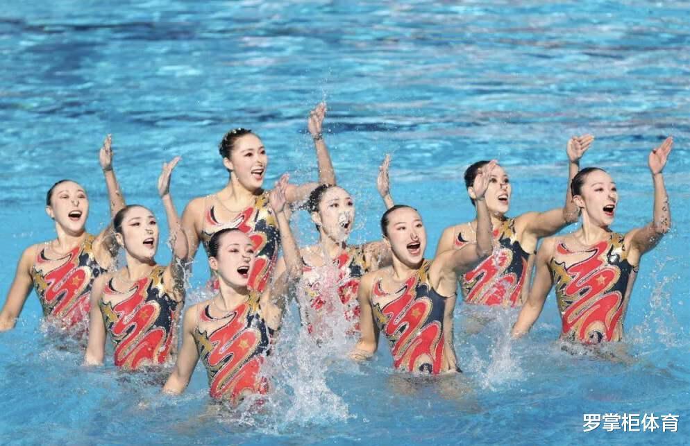 中国队花样游泳世界杯连夺3金，却被质疑“捡便宜”，你怎么看？(2)