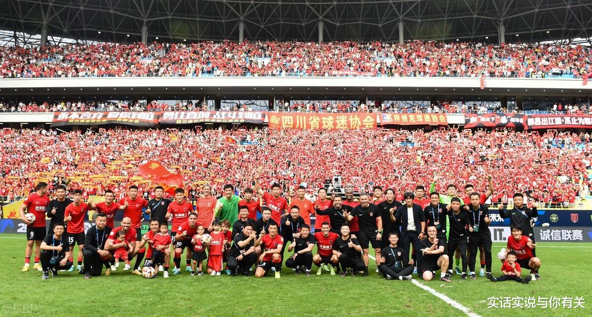 成都蓉城延续赛季最长不败记录，实力登顶超级联赛第二！