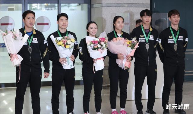 德班世乒赛上拿到2银1铜的韩国队载誉回国，申裕斌称要更有实力