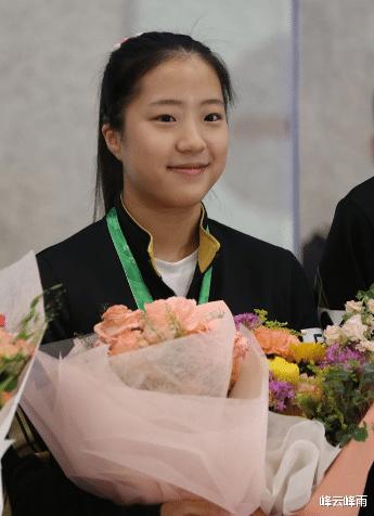 德班世乒赛上拿到2银1铜的韩国队载誉回国，申裕斌称要更有实力(2)