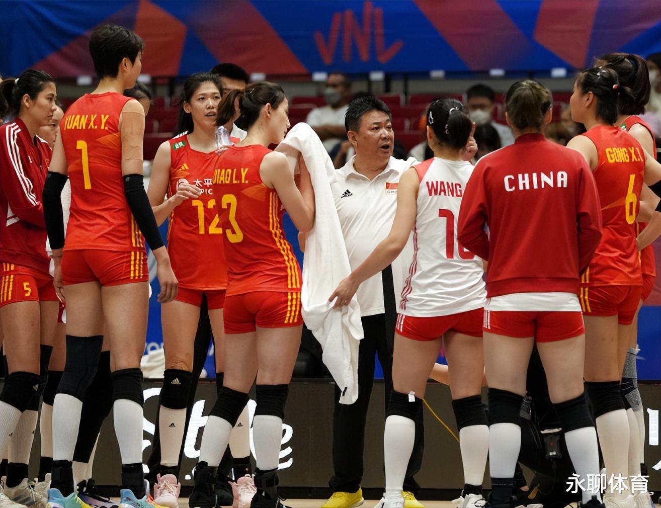 中国女排首胜，巴西媒体：巴西球队只集训20天，中国队集训时间长