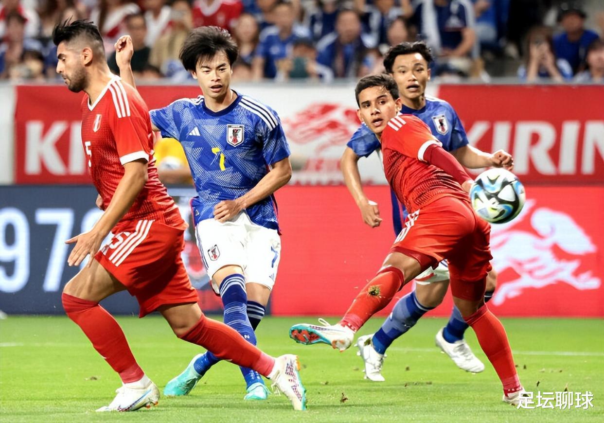 1-1爆冷！他们0-6惨败日本后，87分钟绝平韩国，世界排名比国足高6位(2)