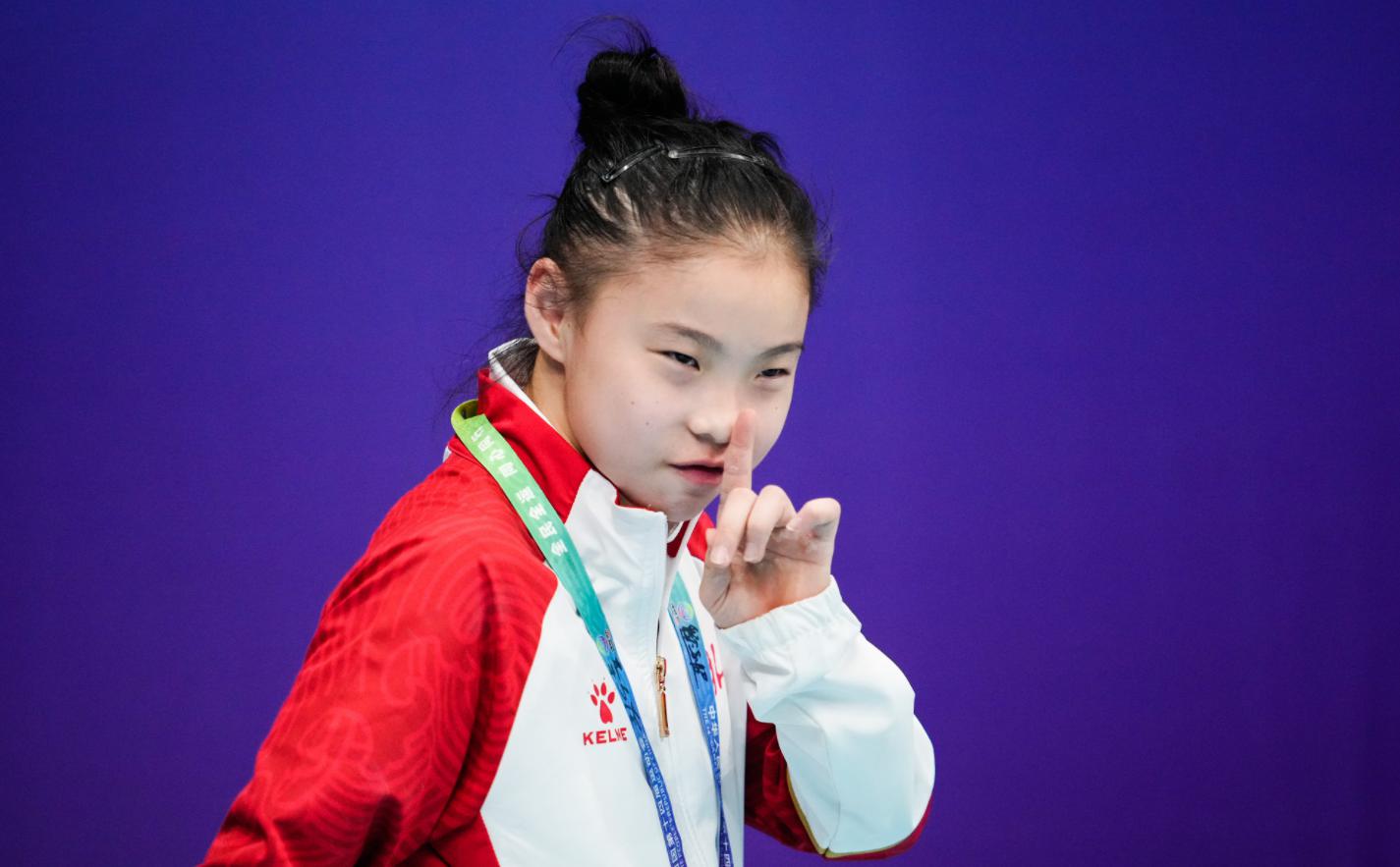 尘埃落定！18岁奥运冠军宣布退役，东京奥运会爆红，短短2年完全认不出(5)