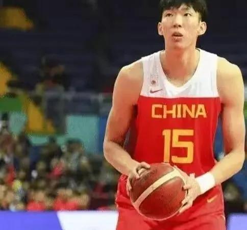 中国男篮重返世界强队。有史以来，中国男篮都不是世界强队，都属于弱队行列。世界杯、(2)