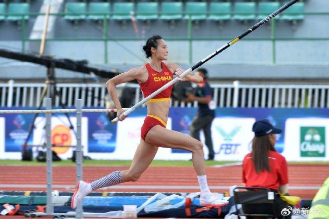 田径亚锦赛第3日:中国包揽女子撑杆跳铁饼2项前二