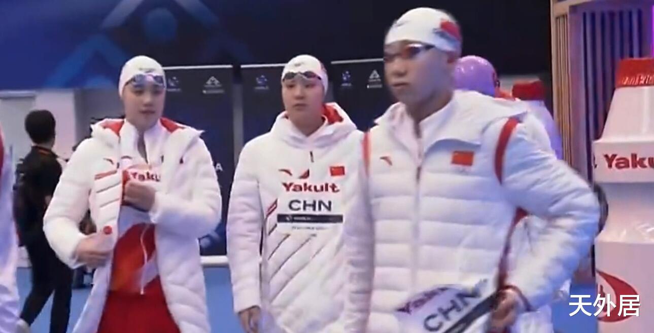 中国男女接力队同破亚洲纪录！获首枚世锦赛奖牌+1人逆天46秒97(1)