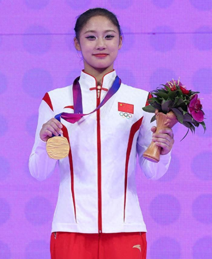 杭州亚运会的5大美女，成绩优异颜值出圈，一出场碾压一众女星(22)