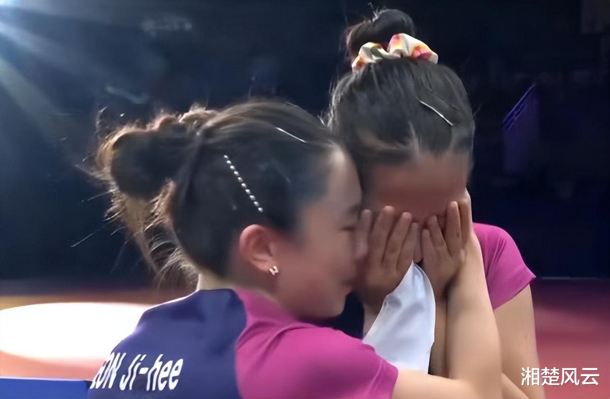 亚运会：韩乒组合4-1神秘之师，夺得女双金牌，天才少女激动落泪(6)