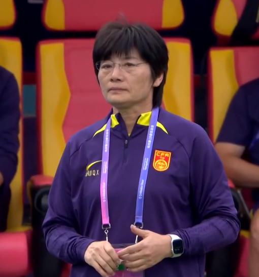 亚运会中国女足7-0大胜夺铜牌，8分钟连进4球，边后卫梅开二度(1)