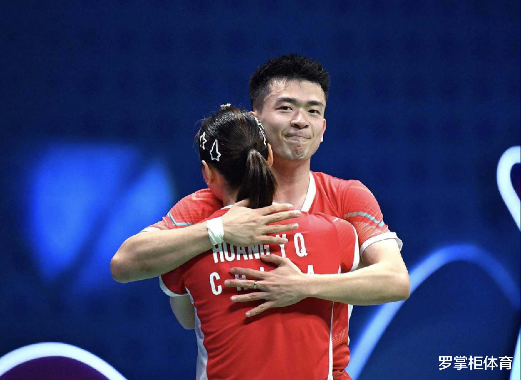 2-0！国羽王牌再次冲冠，黄雅琼表现神勇，半决赛遭遇韩国队阻挠