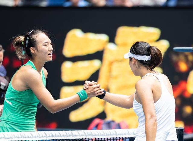 郑钦文赢下澳网中国德比 首个大满贯四强在招手！