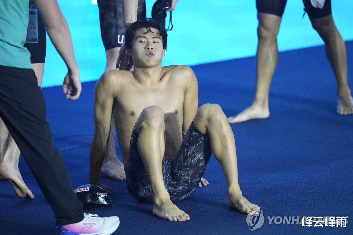 拿到首枚游泳世锦赛接力奖牌，韩国拟把0.1秒的遗憾留在巴黎弥补(2)
