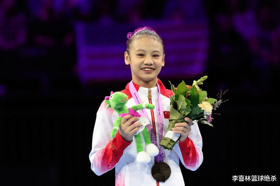 恭喜！中国体操又一16岁天才少女夺冠，高低杠3朵金花剑指奥运(4)