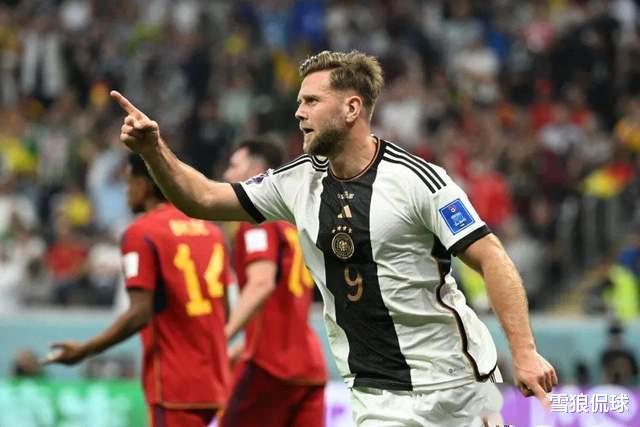 15场6首发造13球！多特神塔闪耀国际比赛日 欧洲杯德国没他不行(8)