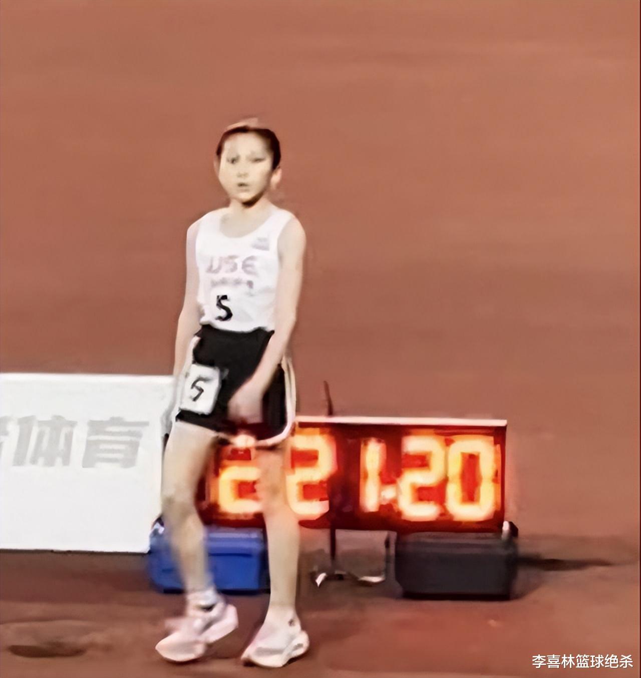 2分21秒夺冠！中国12岁800米天才少女诞生，未来接班王春雨？(3)