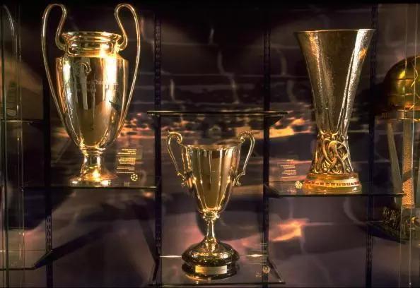 91-92赛季欧冠 解析｜1992年才拿到欧冠的巴萨(7)