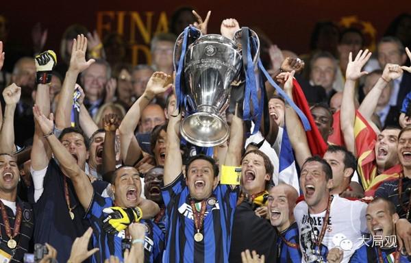历史上欧冠与亚冠对决 欧冠决赛十大经典对决(5)