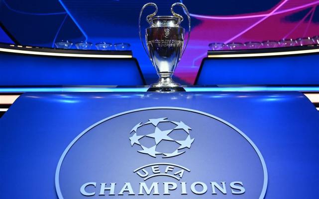 新赛季欧冠小组赛明天凌晨揭幕，阔别欧冠7年的AC米兰终于回来了！(1)