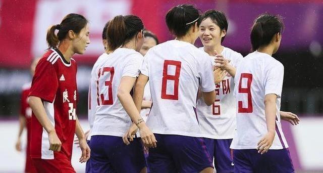 1-1变1-0！中国女足重回正轨，次轮取胜=进四强，狠狠扎心贾秀全(4)