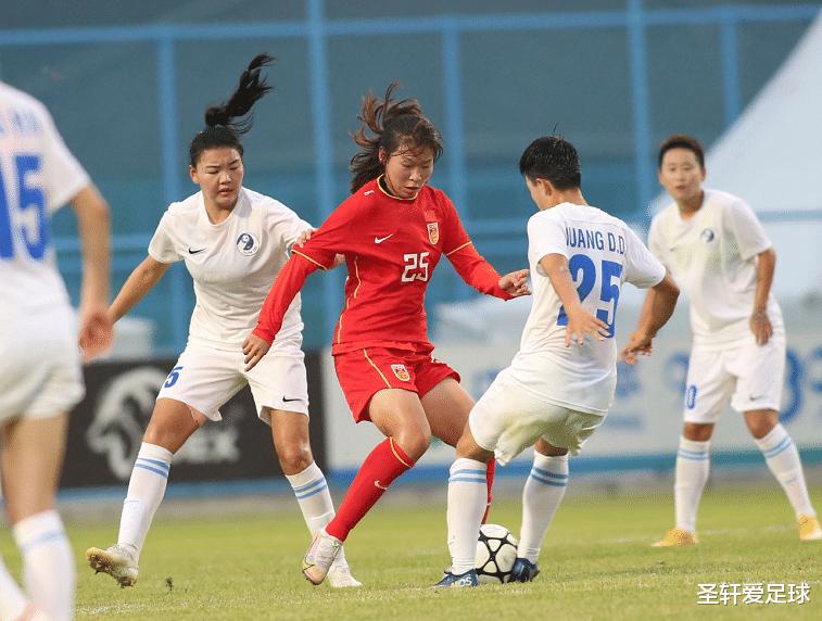4-0大胜！中国女足U17踢疯了，开场48秒轰世界波，彻底打崩对手(2)