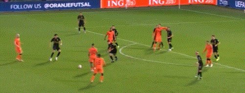 【世预赛】孟菲斯双响+两助攻+失点 荷兰6比0大胜(7)