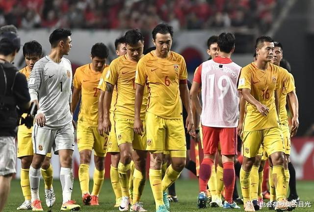 中国足球掀起解散潮，新赛季已有10支球队退出，陈戌源这下麻烦了