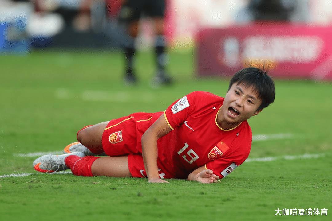 中国留洋球员闪耀欧洲：梅开二度+帽子戏法，2场轰5球，疯狂庆祝(5)