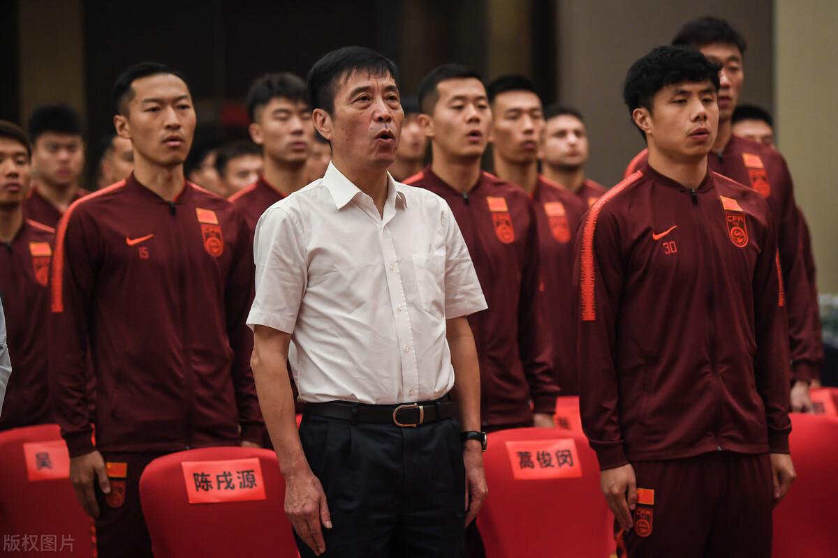 国际足联宣布喜讯，3位中国裁判进军世界杯，恭喜足协陈戌源(1)