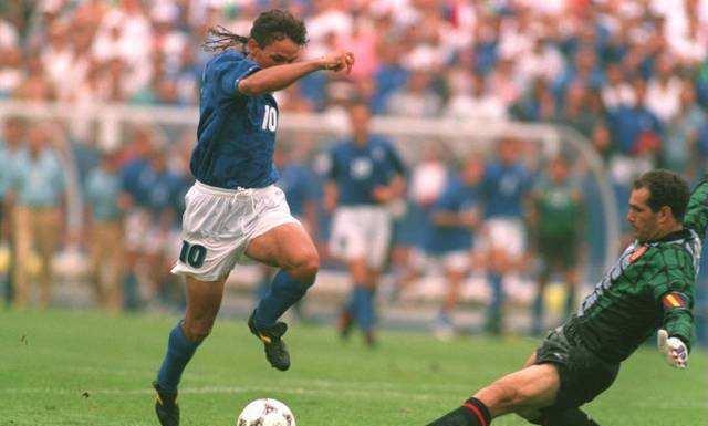 抛开冠军因素，1994年世界杯的罗马里奥和巴乔，谁的星光更耀眼？(5)