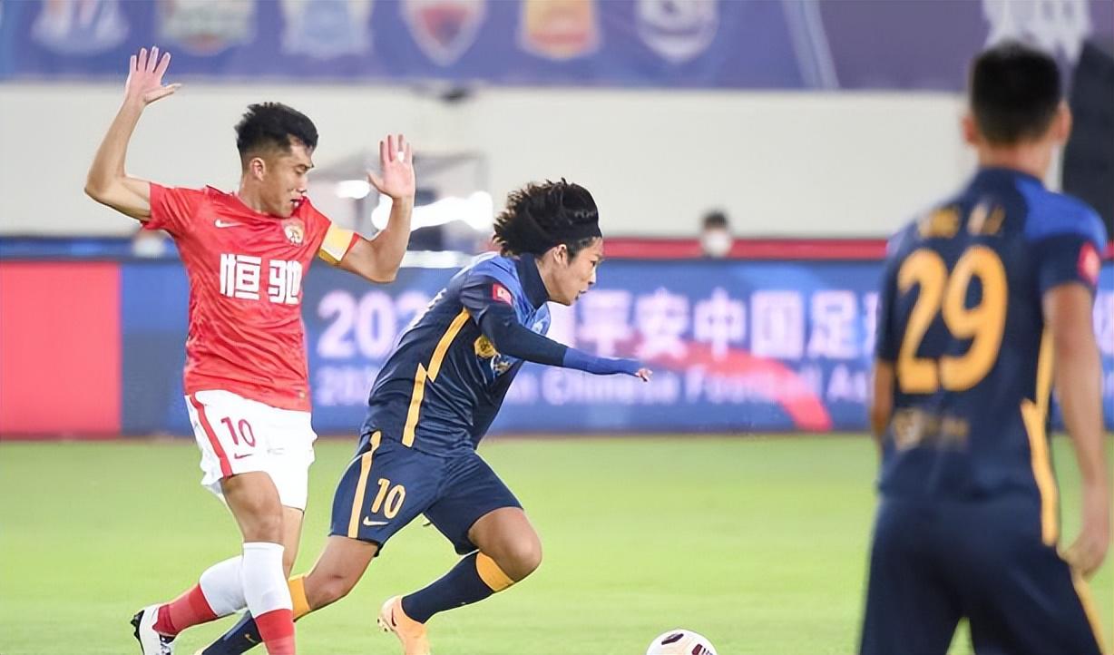 广州城新赛季遭遇6连败，未来再不调整，将成为降级第一热门(3)