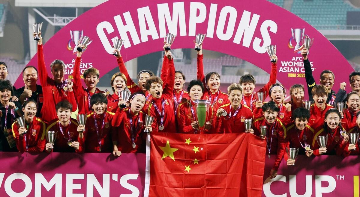 国足是女足，你永远可以相信中国女足，铿锵玫瑰不仅是世界杯亚军(2)