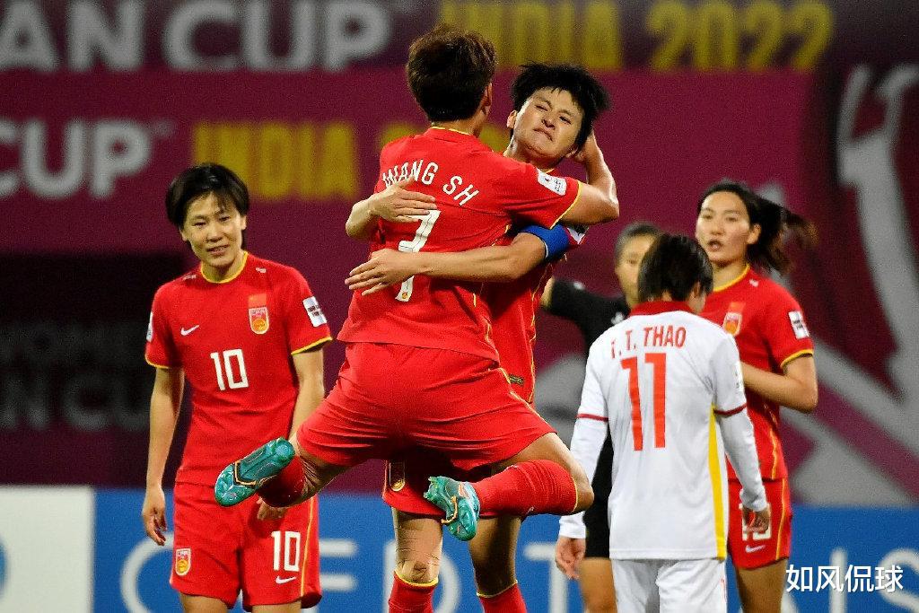 2-0到4-0！中国女足太狠了，创16年纪录，剑指东亚杯，CCTV5直播(3)