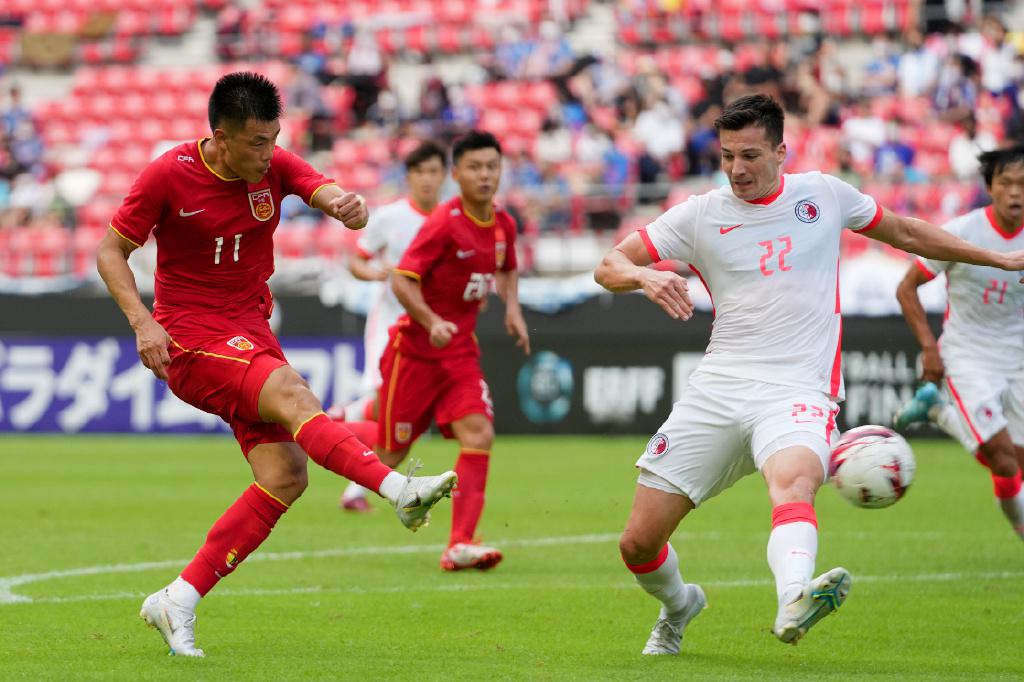 国足1-0小胜香港，扬科维奇明确表达不满，这一环节让人深感失望(3)