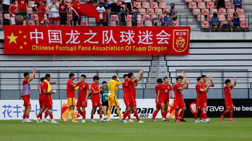 国足1-0小胜香港，扬科维奇明确表达不满，这一环节让人深感失望(5)