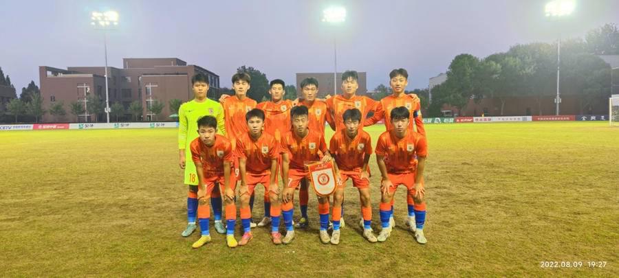 首届中国青少年足球联赛各组别首阶段比赛落幕，鲁能足校全部晋级(2)