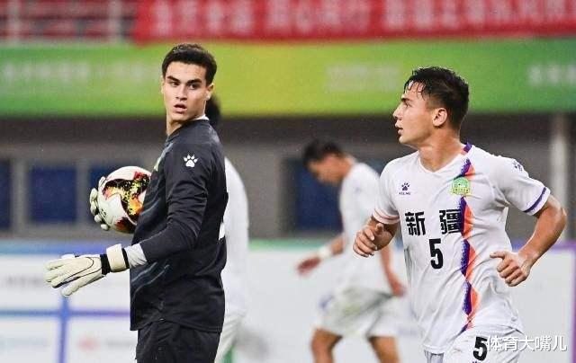 中国足球发现新的人才基地！中国足球将圆梦骆驼草场？(3)