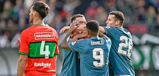 荷甲第8轮：埃因霍温0-3丢榜首米兰旧将破门阿尔克马尔4-1胜登顶(8)