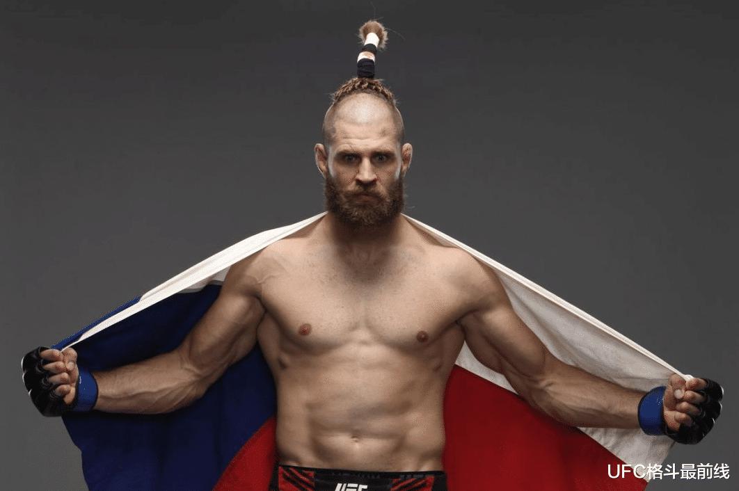 UFC 282完整阵容官宣，“怪鸟”普罗哈兹卡VS特谢拉领衔(2)