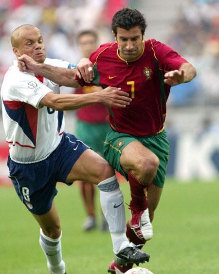 世界杯回顾：2002世界杯葡萄牙的阵容都有哪些球员？(3)