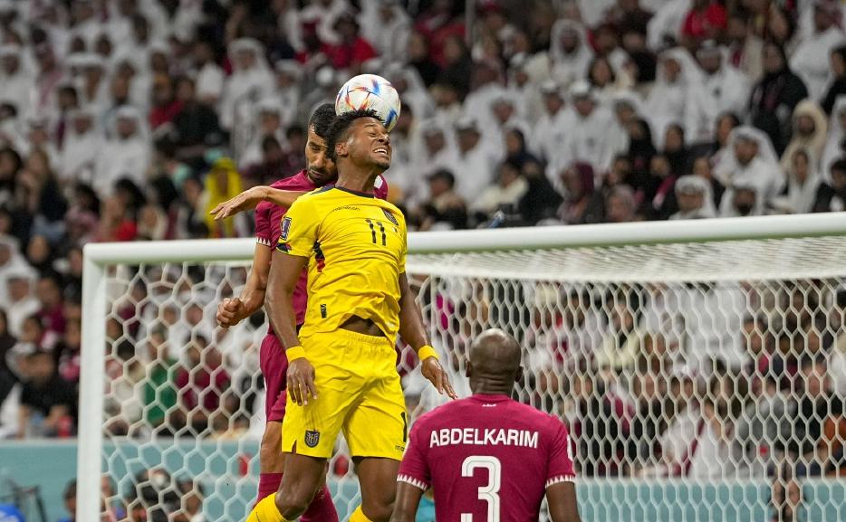 卡塔尔国足喜讯！虽然首场输球，但是小组赛仍能晋级(4)