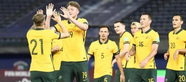 四次面对中国球队打进五球，这位澳大利亚前锋，终于在世界杯破门(4)