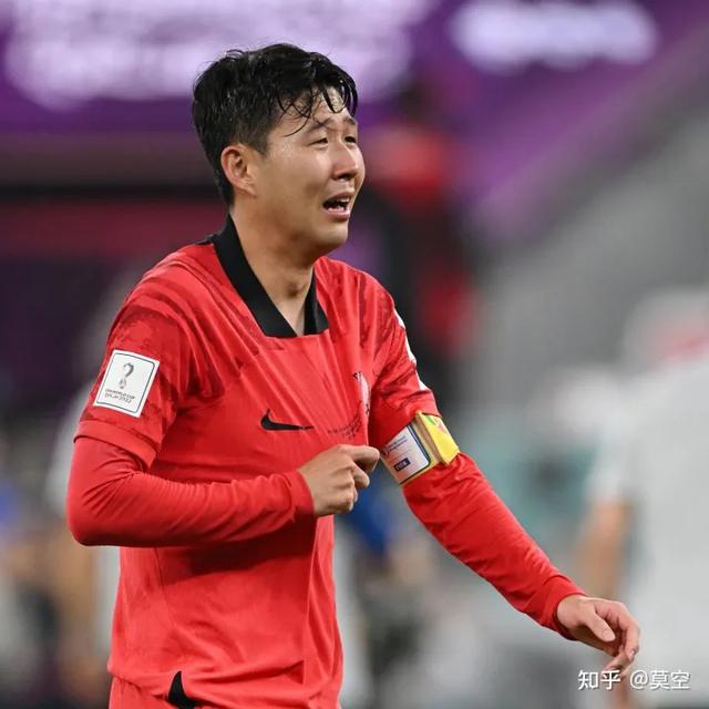 韩国绝杀葡萄牙晋级世界杯16强，孙兴慜终于如释重负(2)