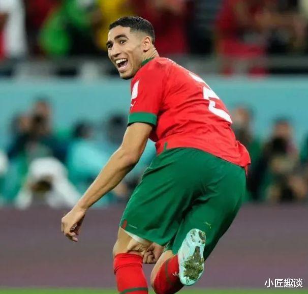 乌合之众！摩洛哥晋级世界杯8强，大批球迷涌入摩纳哥官微祝贺(2)
