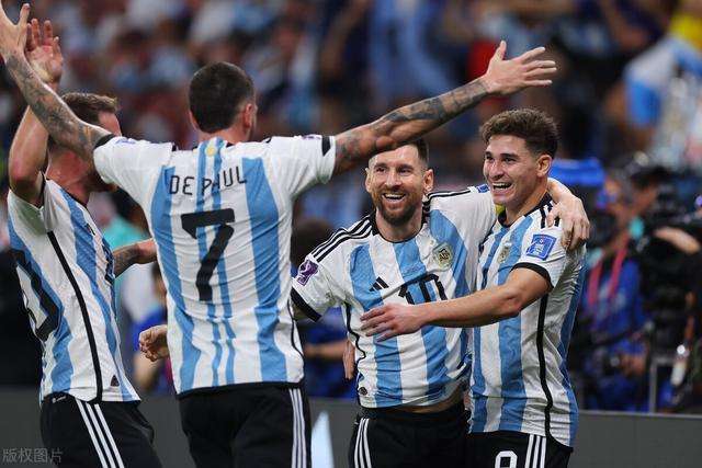 阿根廷久违遇强队荷兰，问题众多难以取胜(3)