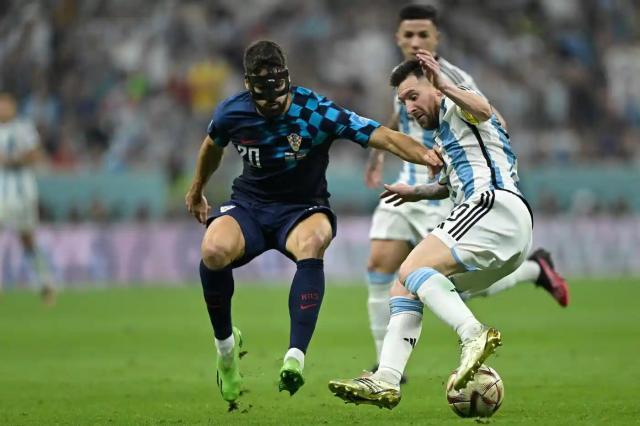 【世界杯】梅西传射 曼城前锋2球 阿根廷3比0进决赛(62)