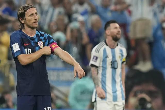 【世界杯】梅西传射 曼城前锋2球 阿根廷3比0进决赛(94)