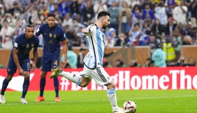 世界杯又一争议！阿根廷7场5点，梅西刷纪录，名记质疑：太牵强(4)
